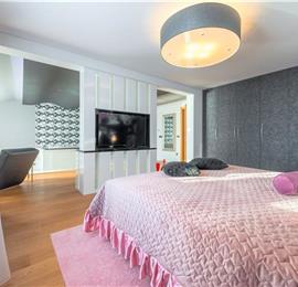 Luxury 5 Bedroom Villa with Heated Pool, Jacuzzi, Steam Room and Sea Views in Lozica near Dubrovnik, Sleeps 10